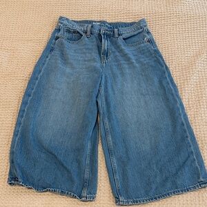 Old Navy Baggy Wide Leg High Rise Denim Culottes